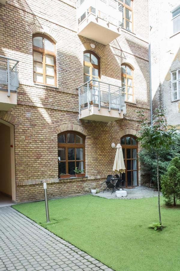 Aradi Apartment Budapest Exterior photo